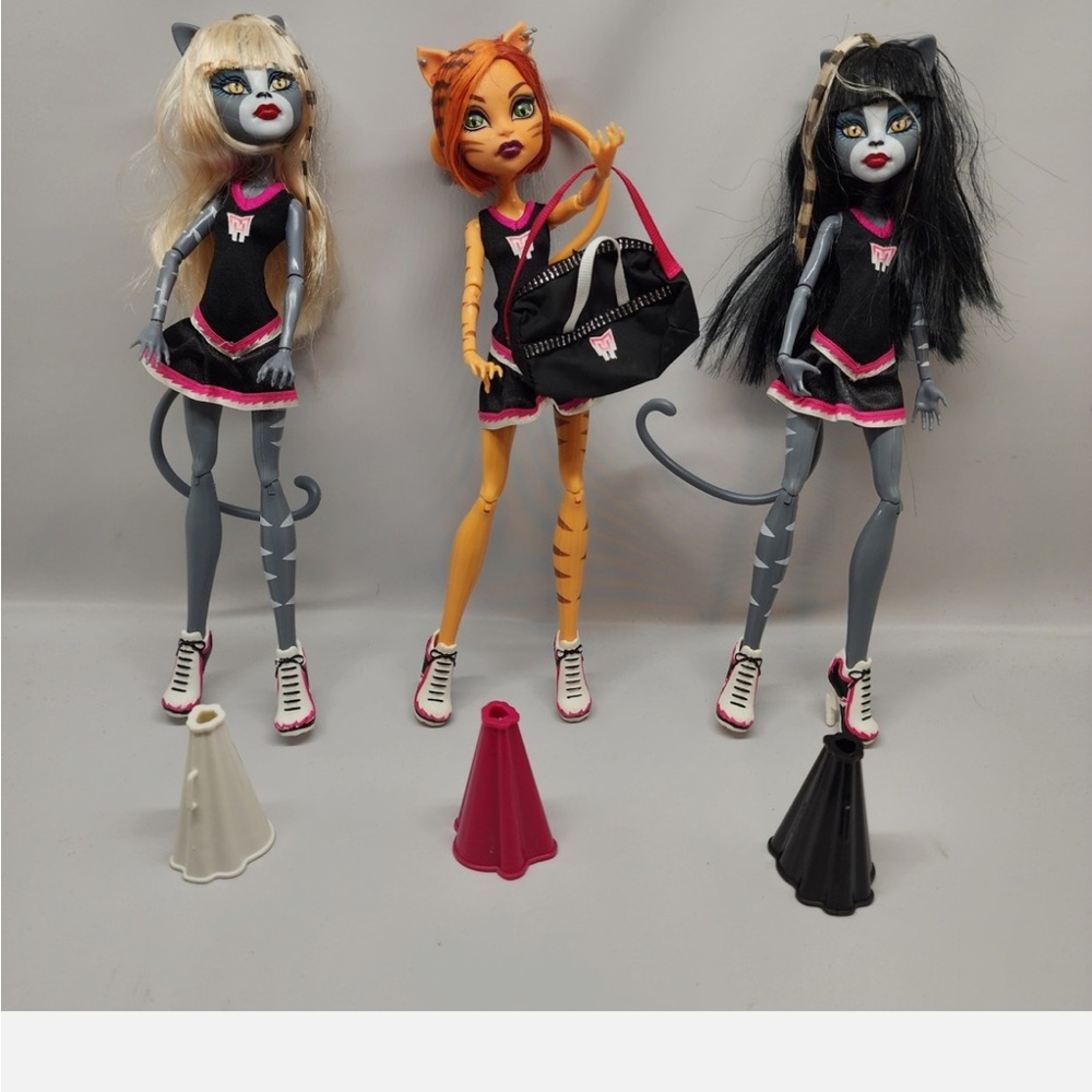monster high Dolls Trio - Gray, Orange, Black with Pink Accents